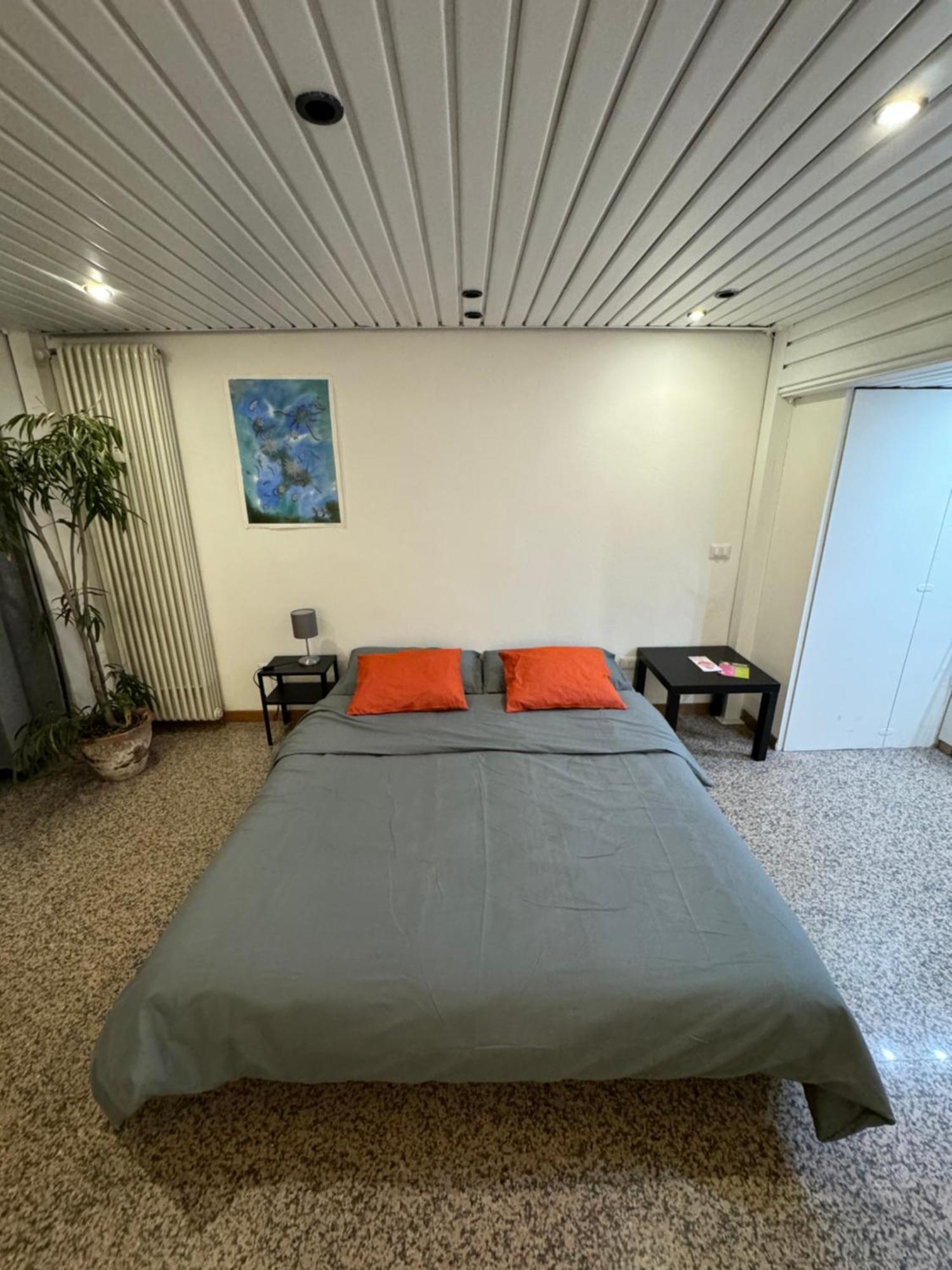 Appartamento Spazio Susa - Loft Vicino Alla Stazione M4 - Susa Milano Esterno foto